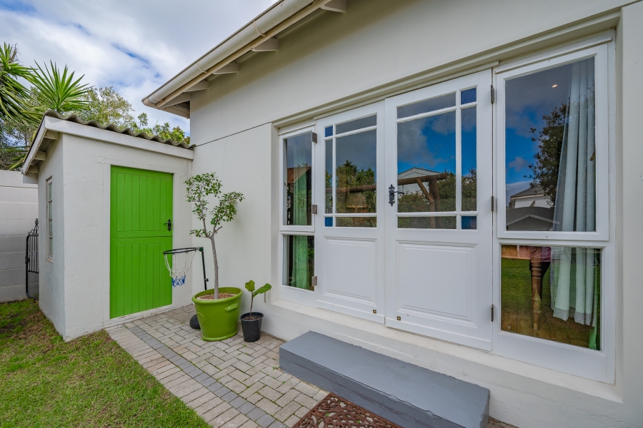 4 Bedroom Property for Sale in Strand North Western Cape